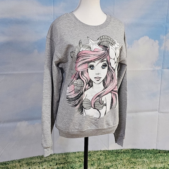 DISNEY PRINCESS | LITTEL MERMAID ARIEL GRAPHIC CREW NECK SWEATSHIRT - NW… - Picture 10 of 16